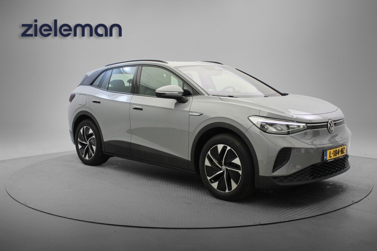 Volkswagen ID.4 - Life 77 kWh - Carplay, Adapt. Cruise, Stoel/Stuur Verw. SOH 91,95% - AutoWereld.nl