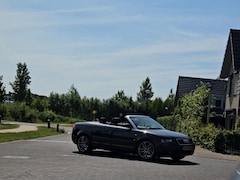 Audi A4 Cabriolet - 2.4 V6 Pro Line