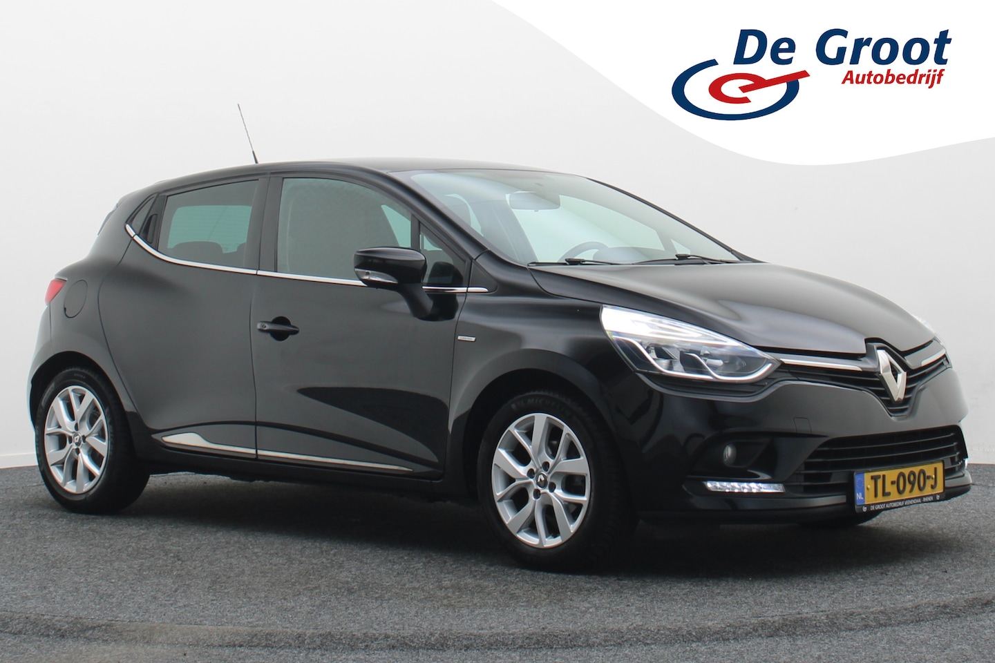 Renault Clio - 0.9 TCe Limited Keyless, Navigatie, Cruise, DAB, PDC, 16" - AutoWereld.nl