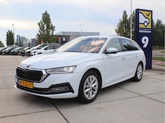 Skoda Octavia Combi - 1.5 e-TSI Business Ed. Plus DSG, Virtual, trekhaak, FULL LED Zomeractie