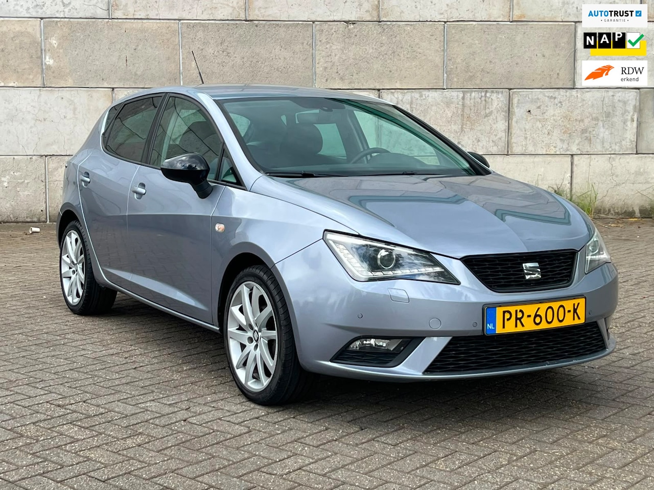 SEAT Ibiza - 1.0 EcoTSI FR Connect APPLE CAR PLAY - AutoWereld.nl