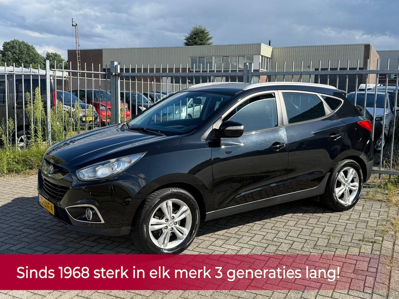 Hyundai ix35 - 1.6i GDI Business Edition 135PK! NL AUTO NAP! NAVI l CAMERA l LEER l Cruise l TREKHAAK l A - AutoWereld.nl