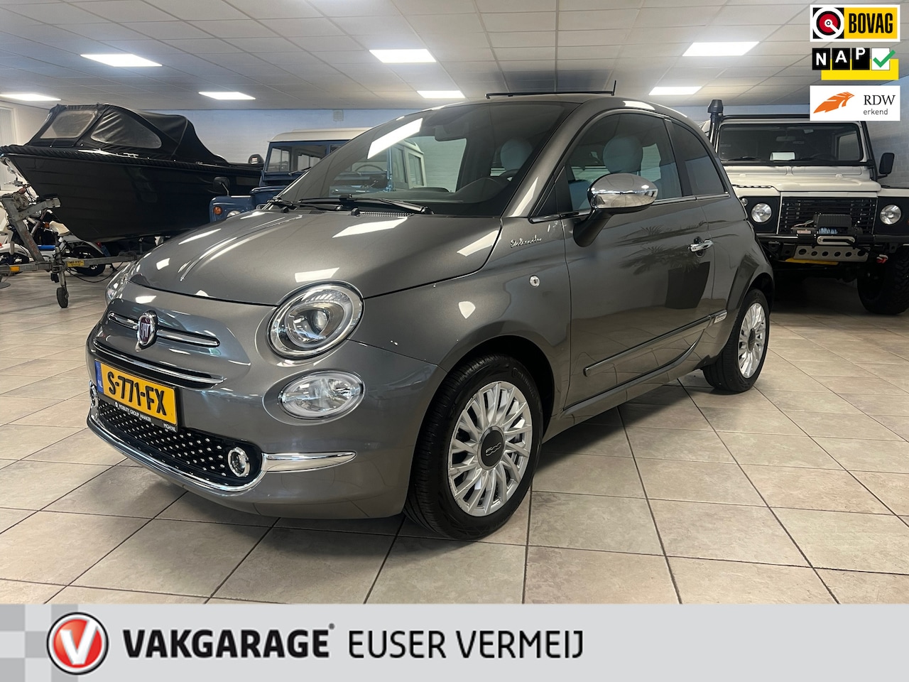 Fiat 500 - 1.0 Hybrid Dolcevita Lederen bekleding, Panoramdak, Navigatie. - AutoWereld.nl