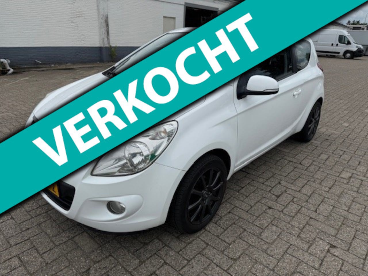 Hyundai i20 - 1.2i i-Motion APK 28-2-2027 Nette auto - AutoWereld.nl