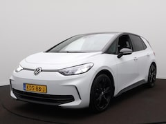 Volkswagen ID.3 - Limited Edition 52 kWh Navigatie - Voorstoelen verwarmd - Clima - 19 Inch