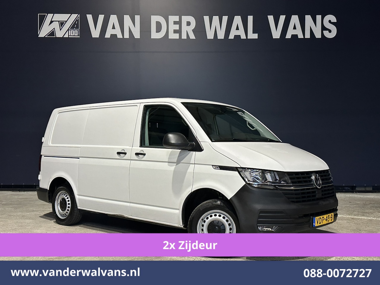 Volkswagen Transporter - 2.0 TDI 150pk L1H1 Inrichting Euro6 Airco | 2x Zijdeur | 2500kg Trekhaak | Parkeersensoren - AutoWereld.nl