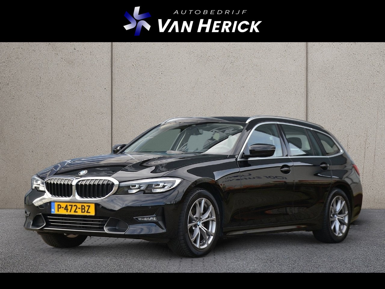 BMW 3-serie Touring - 318i Sportline Automaat | Navigatie | Sportstoelen | Live Cockpit - AutoWereld.nl