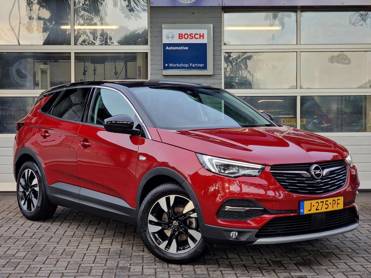Opel Grandland X - 1.2 Turbo Ultimate|Trekhaak|Clima|Carplay|camera|PDC|stoel&stuur-verwarming|NL-auto|57.590 - AutoWereld.nl