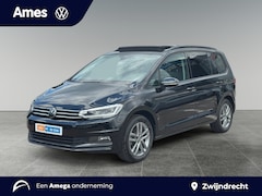 Volkswagen Touran - 1.5 150pk TSI Highline 7p Panoramaschuif-kanteldak | Navigatie 'Discover Media' | Achterui