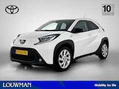 Toyota Aygo X - 1.0 VVT-i S-CVT first | Dealer onderhouden | Fietsendragerbeugel | LED verlichting | Clima