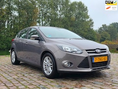 Ford Focus - 1.0 EcoBoost Edition Plus Zeer netjes parkeer sensor cruis control airco cv op afs keeles