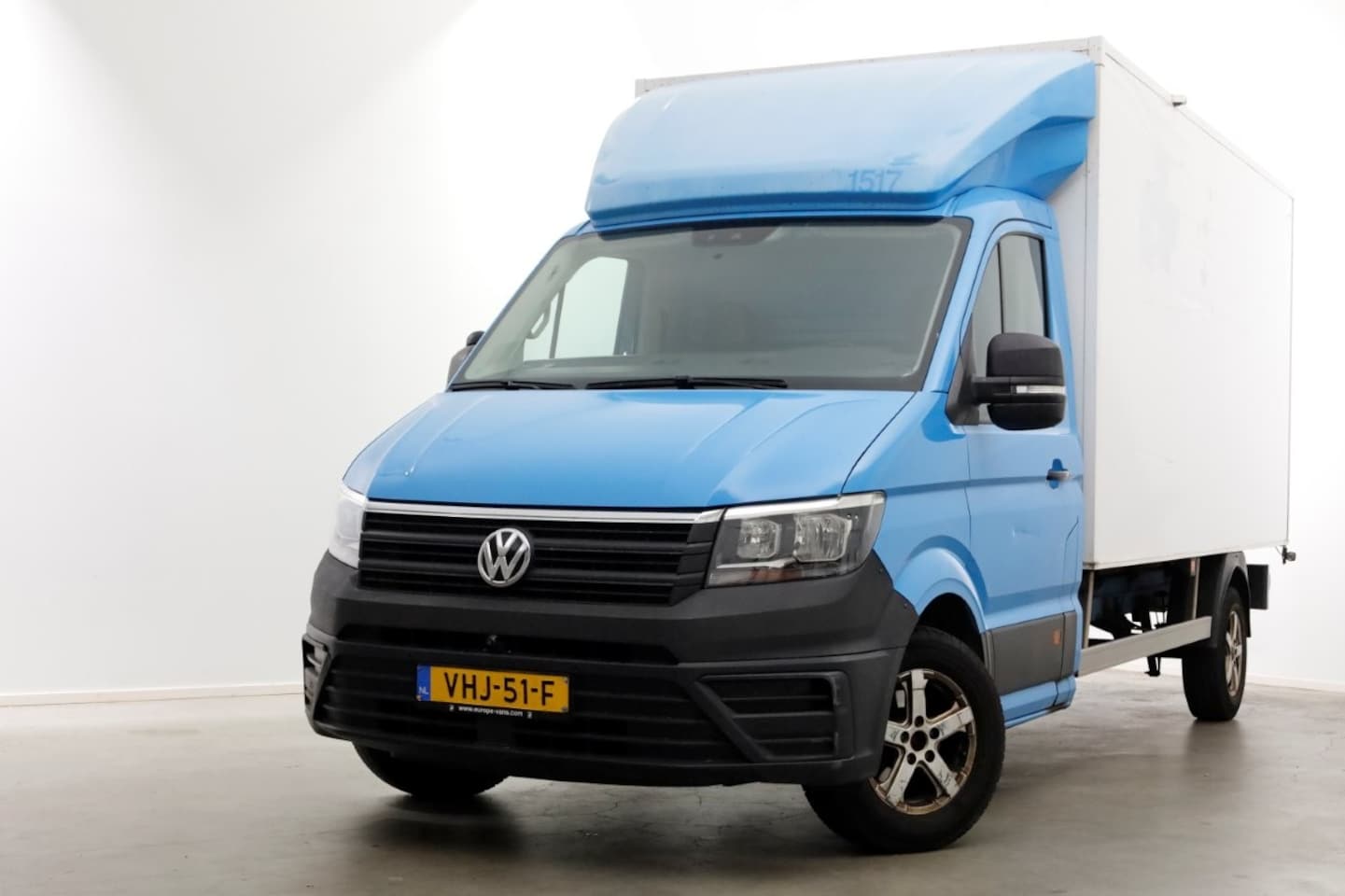 Volkswagen Crafter - 35 2.0 TDI E6 Bakwagen met achterdeuren 2-Persoons 11-2020 - AutoWereld.nl
