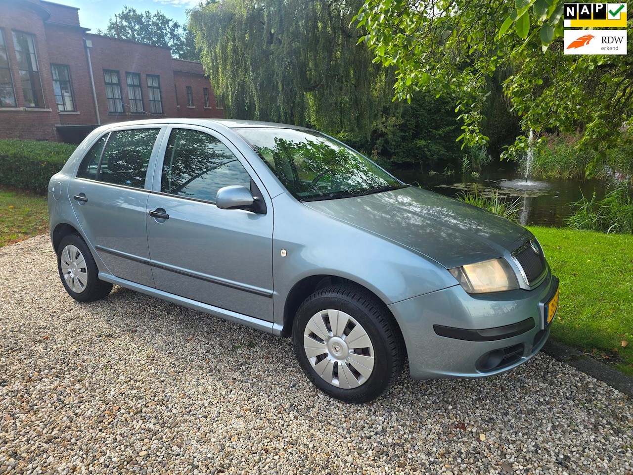 Skoda Fabia - 1.4-16V Equipe 5-deurs AIRCO - AutoWereld.nl