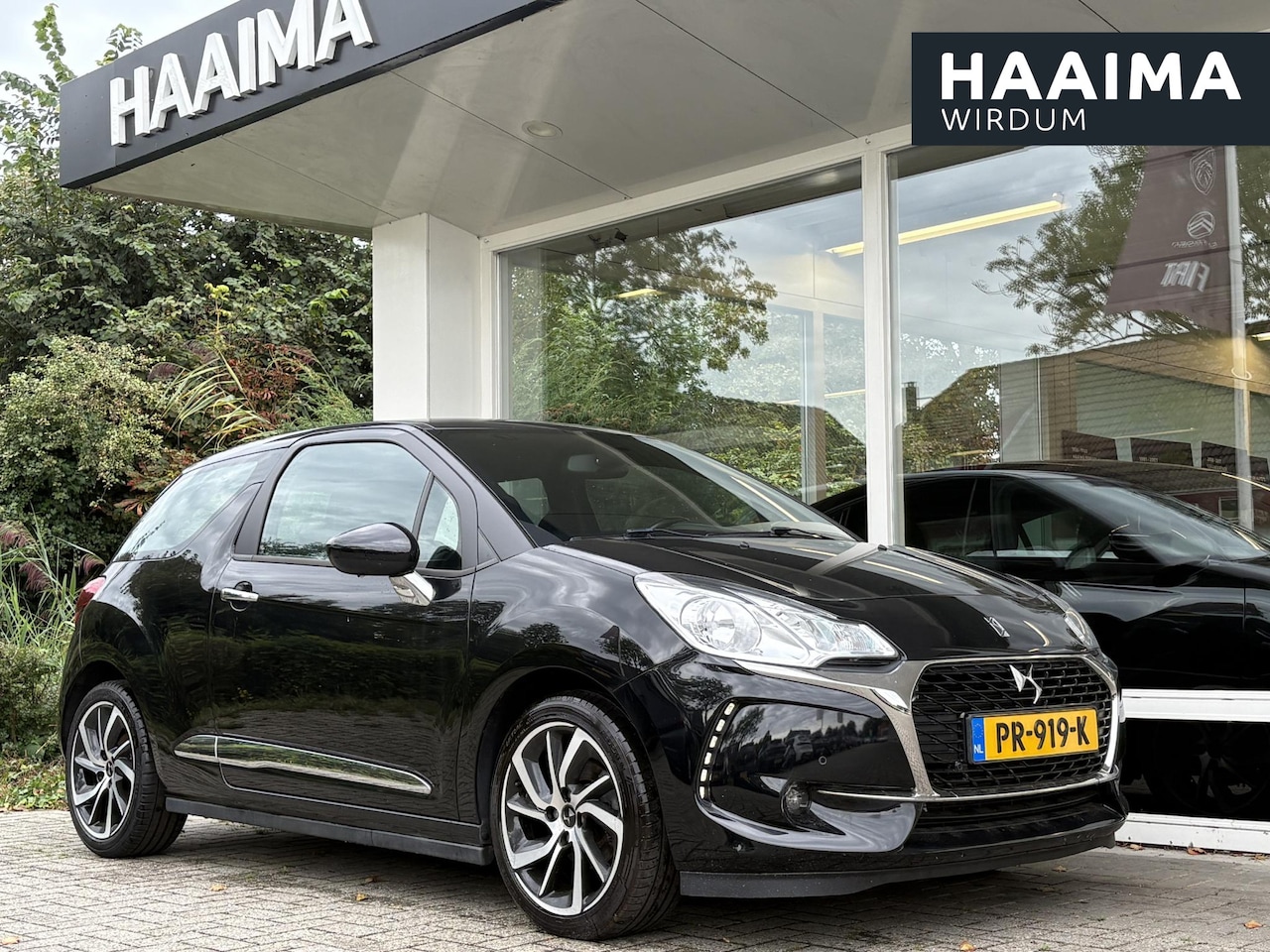DS 3 - 1.2T 110pk Business | Stoelverwarming | Achteruitrijcamera | Cruise Control | Apple Carpla - AutoWereld.nl