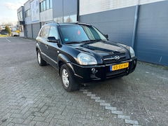 Hyundai Tucson - 2.0i Dynamic