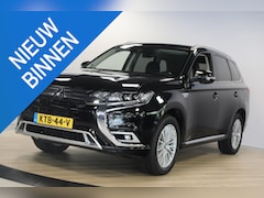 Mitsubishi Outlander - 2.4 PHEV Intense | Trekhaak | Cruise Adaptief | Apple Carplay