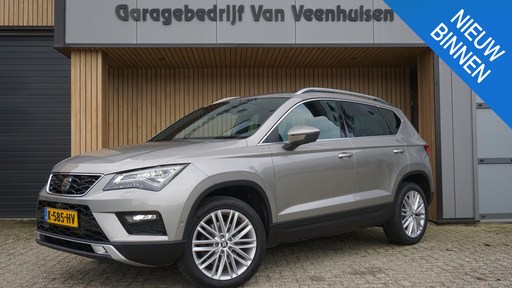 SEAT Ateca - 1.4 EcoTSI 150pk Xcellence Pano.Dak Leder 360-View 18inch LM Trekhaak Sfeerverlichting *Co - AutoWereld.nl