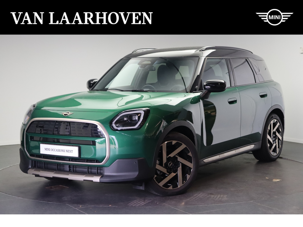 MINI Countryman - E / Favoured / Pakket M / 19" Kaleido Spoke 2-tone - AutoWereld.nl