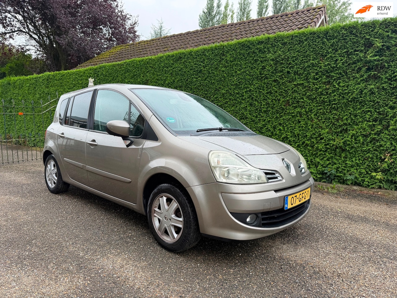 Renault Grand Modus - 1.2 TCE Dynamique 1.2 TCE Dynamique ( koppeling kapot ! ) - AutoWereld.nl