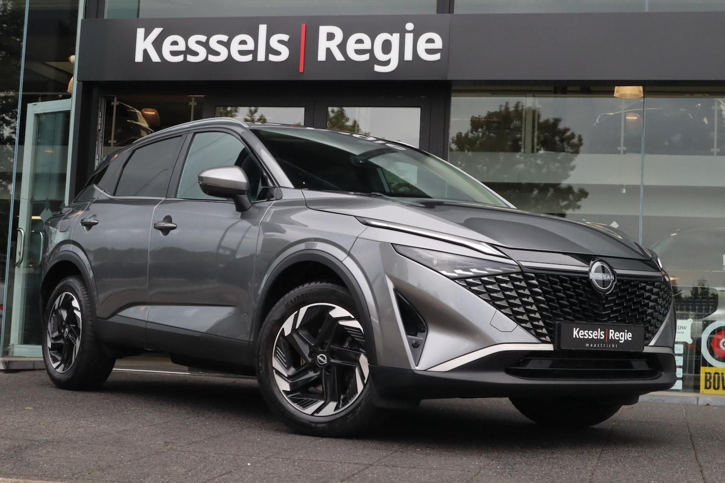 Nissan Qashqai - 1.3 MHEV Xtronic N-Connecta | HUD | Stoelverwarming | Navi | BLIS | ACC | 360 camera | Car - AutoWereld.nl