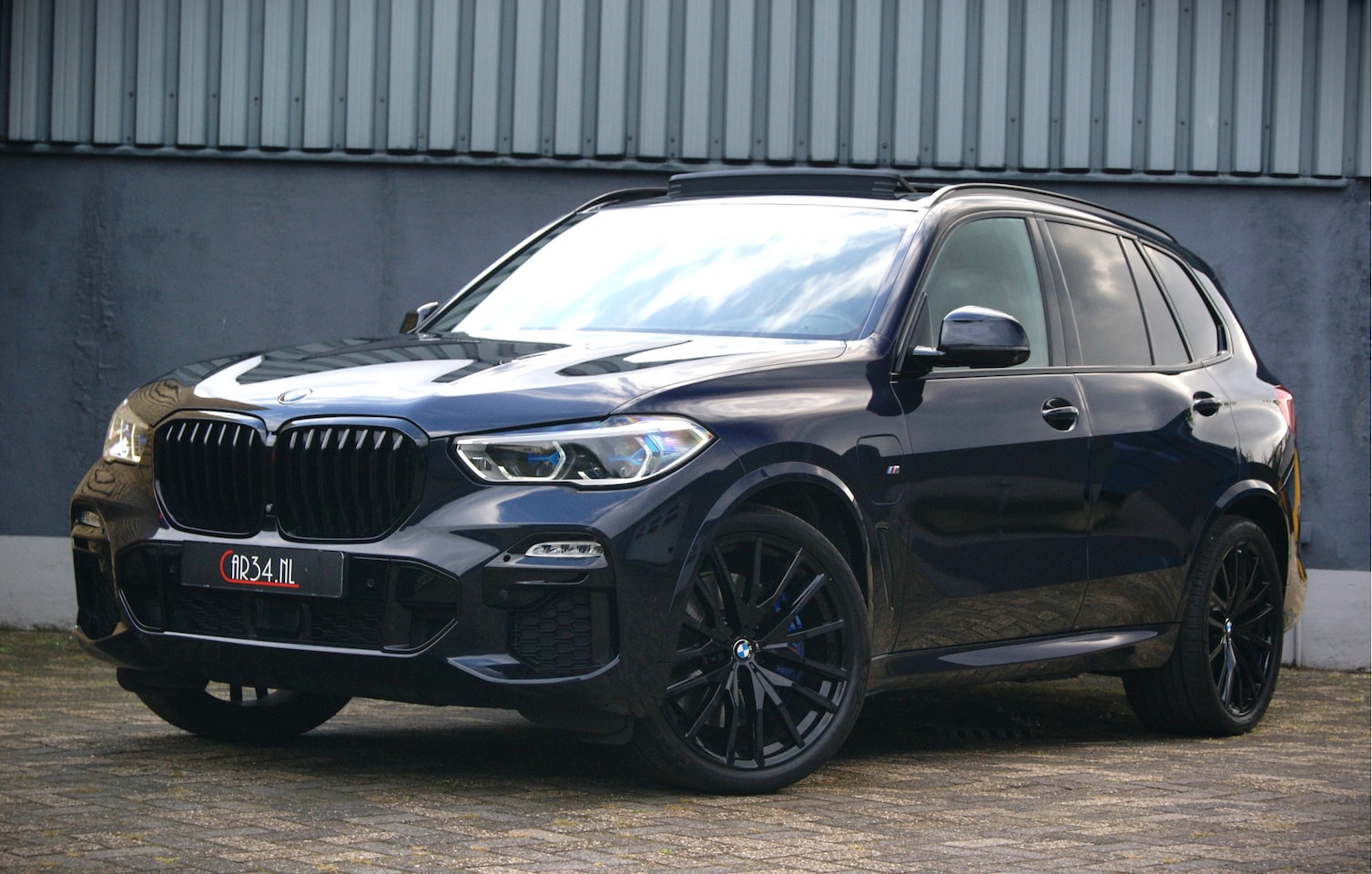 BMW X5 - xDrive45e 394PK High Ex. M-Sport Vol! Skylounge/Schaalstoelen/Laser/Softclose/Massage/360 - AutoWereld.nl