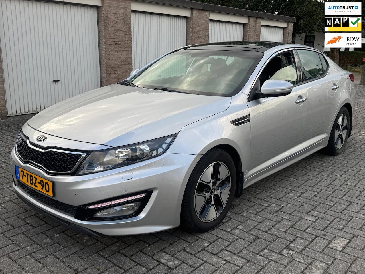 Kia Optima - 2.0 CVVT Hybrid Super Pack / EXPORT - AutoWereld.nl