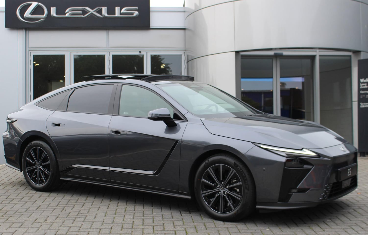 Lexus ES - 350e Executive Line DIRECT LEVERBAAR MARK-LEVINSON EL-STOEL 360-CAMERA HEAD-UP - AutoWereld.nl