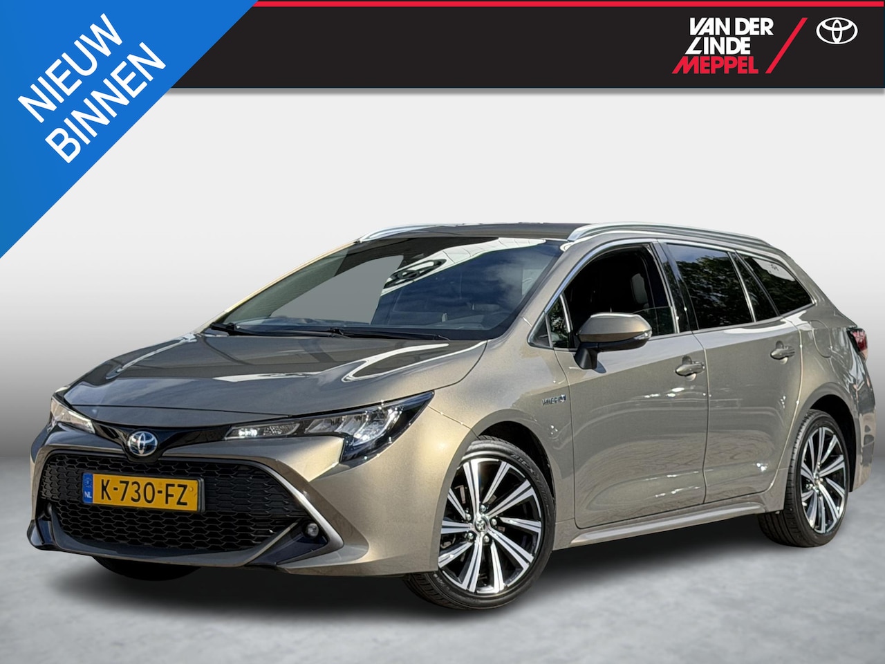 Toyota Corolla Touring Sports - 1.8 Hybrid Business Plus Cruise Clima NL Camera - AutoWereld.nl