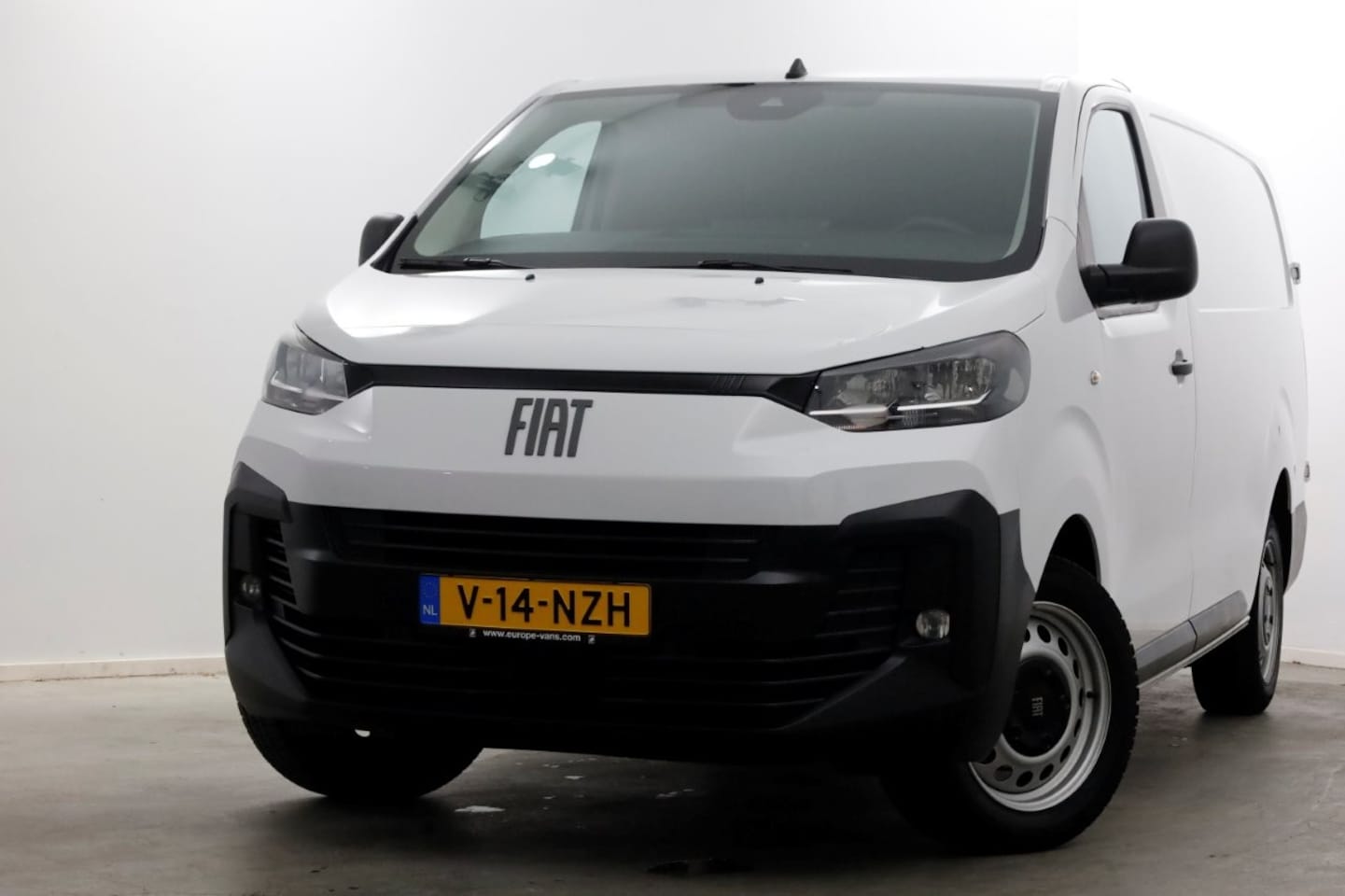 Fiat Scudo - 2.0 Diesel 145pk Automaat L3 Airco/Navi/Camera 09-2024 - AutoWereld.nl
