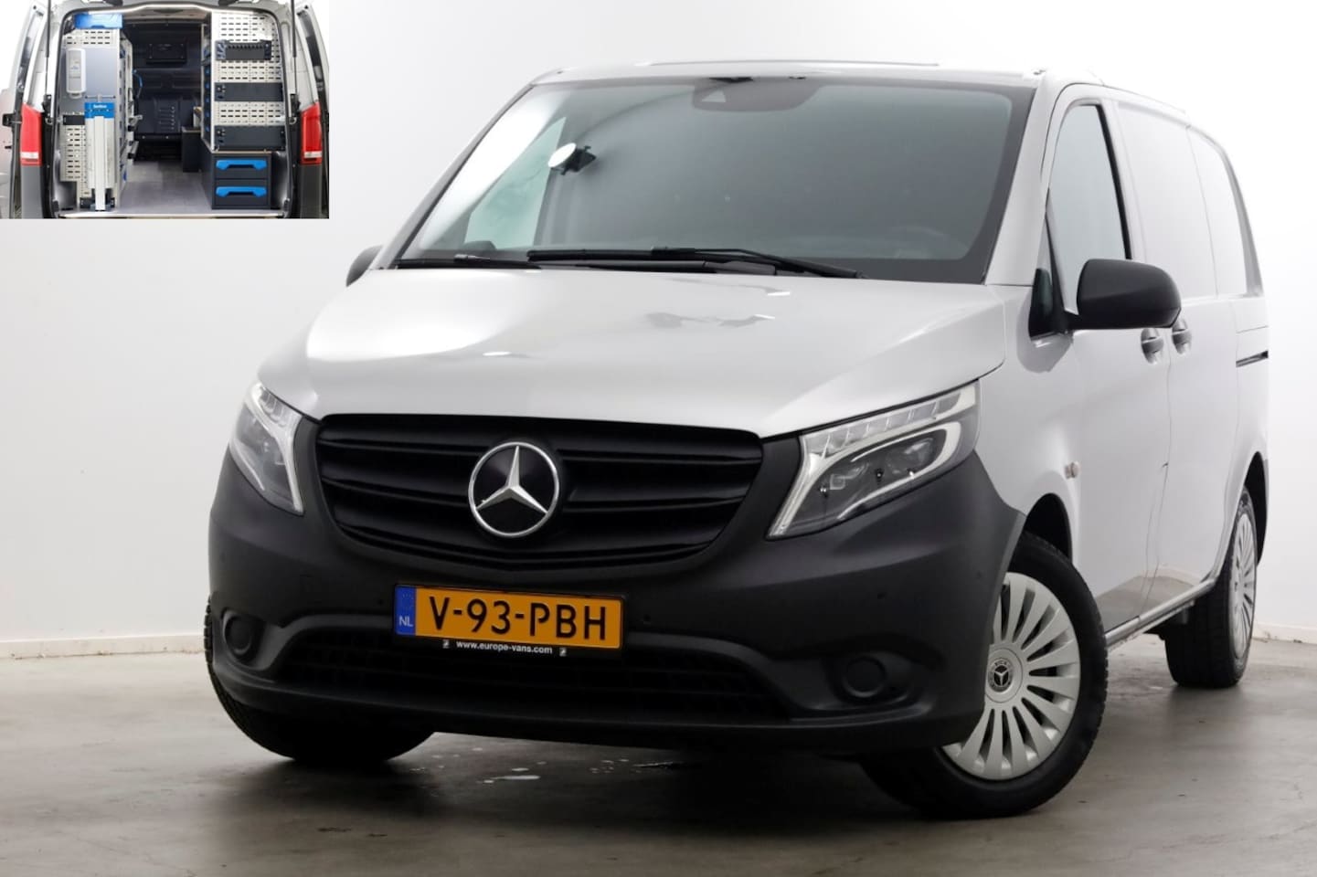 Mercedes-Benz Vito - 114 CDI 136pk Compact 9G Automaat 2x Schuifdeur/LED/Camera/Inrichting 11-2022 - AutoWereld.nl
