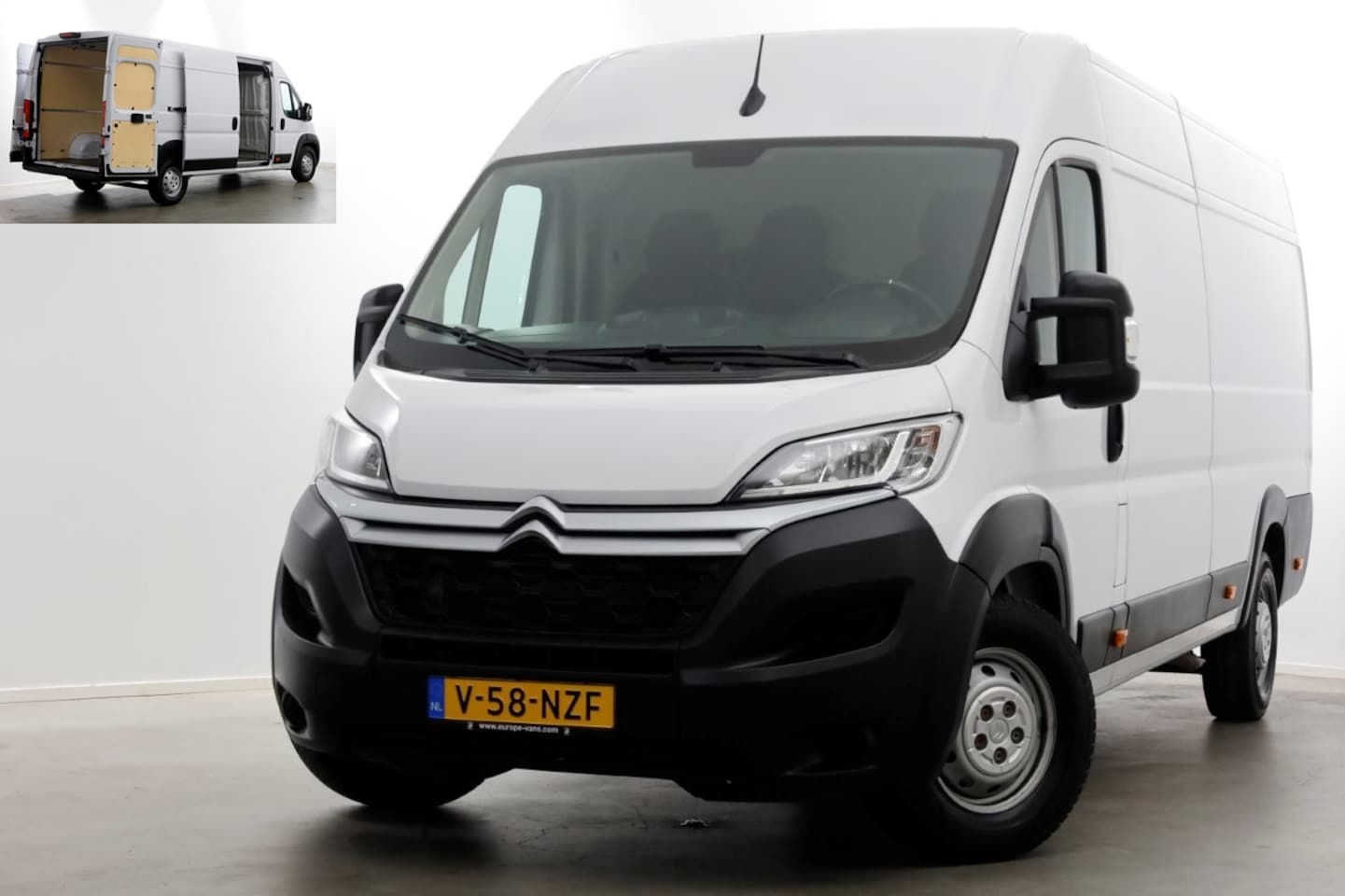 Citroën Jumper - 2.2 BlueHDi 165pk L4H2 Airco/Navi/Camera 06-2024 - AutoWereld.nl