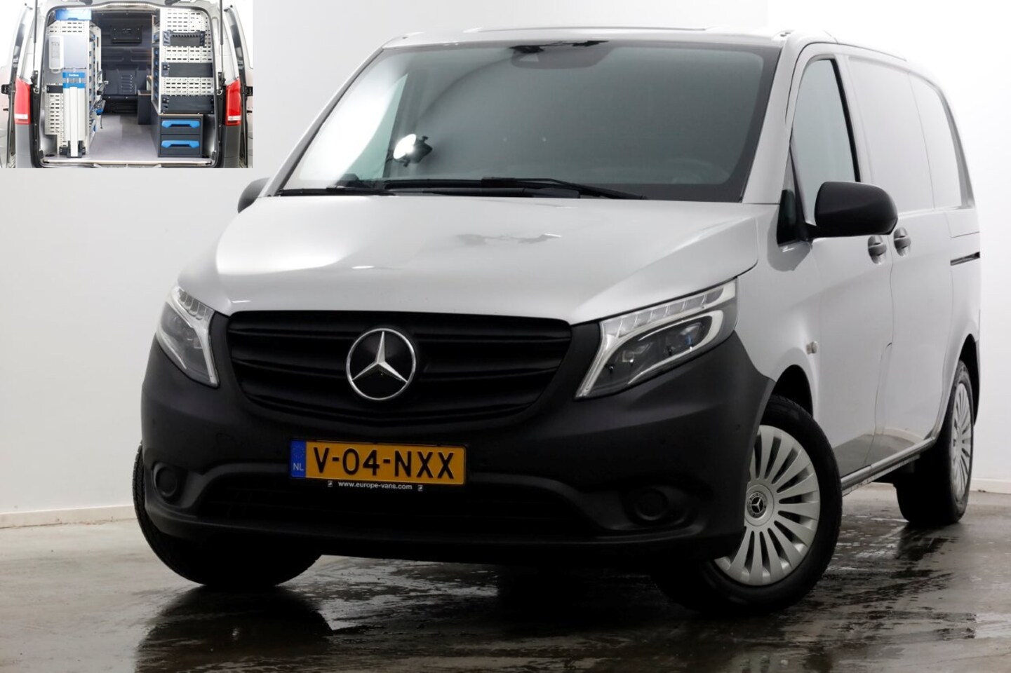 Mercedes-Benz Vito - 114 CDI 136pk Compact 9G Automaat 2x Schuifdeur/LED/Camera/Inrichting 11-2022 - AutoWereld.nl