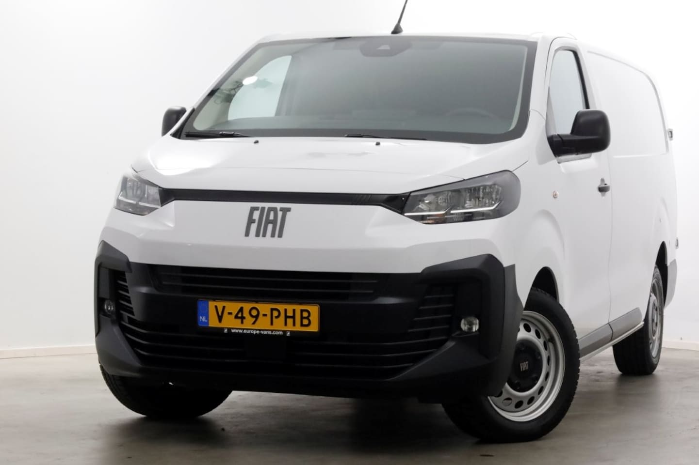 Fiat Scudo - 2.0 Diesel 145pk Automaat L3 Airco/Navi/Camera 12-2024 - AutoWereld.nl
