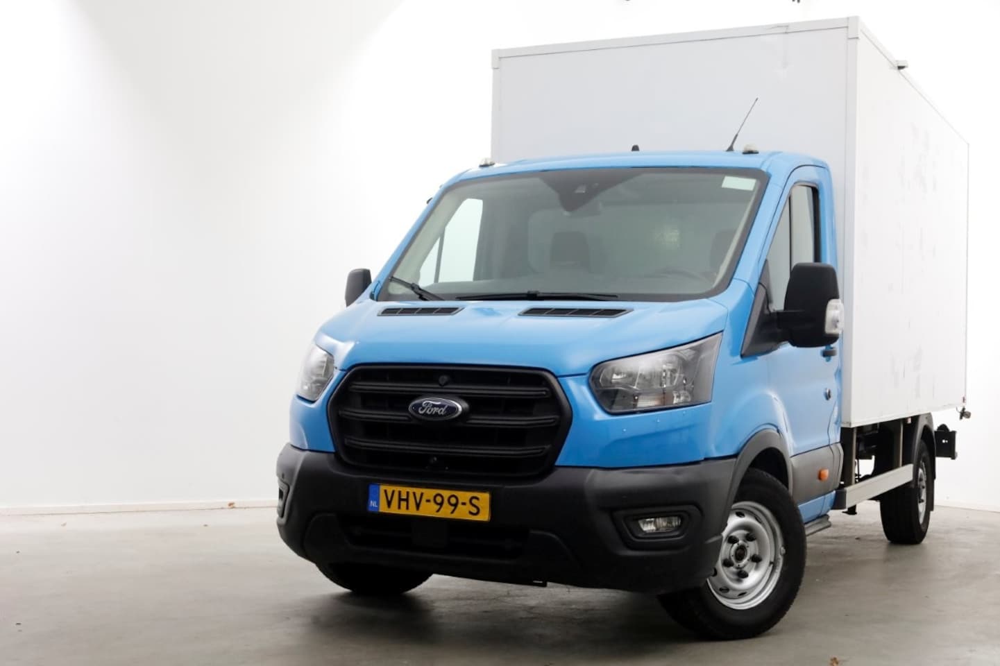 Ford Transit - 350 2.0 TDCI 130pk E6 Bakwagen met achterdeuren 2 Persoons 12-2020 - AutoWereld.nl