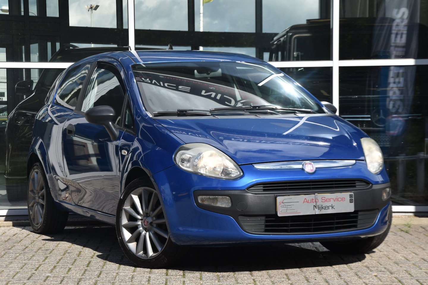 Fiat Punto Evo - 1.4 Business Airco Elek. Ramen Lm-Velgen 131d.Km - AutoWereld.nl