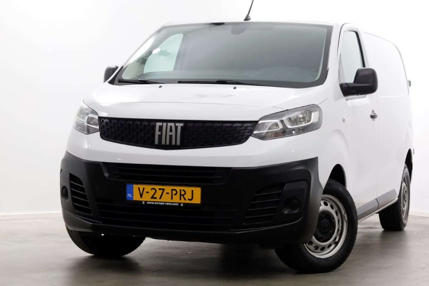 Fiat Scudo - 1.5 MultiJet 102pk L2H1 Airco/Navi/Cruise Control 10-2022 - AutoWereld.nl