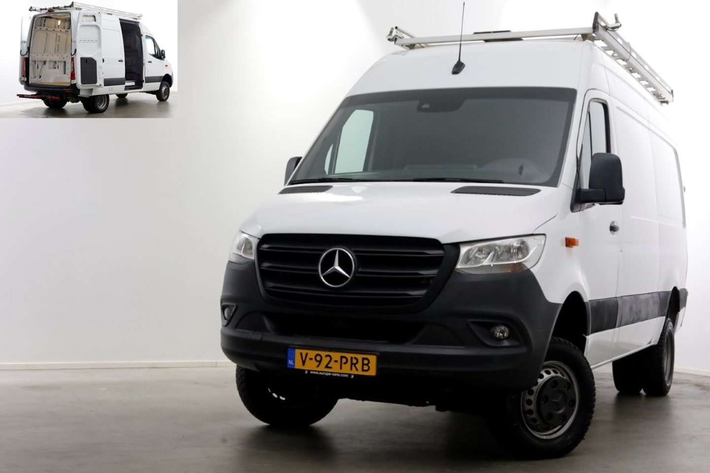 Mercedes-Benz Sprinter - 516 CDI 163pk E6 L2H2 ZG3 4x4 Airco/Navi/Trekhaak 3500kg 11-2019 - AutoWereld.nl