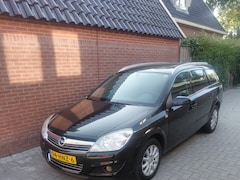 Opel Astra Wagon - 1.8 Temptation