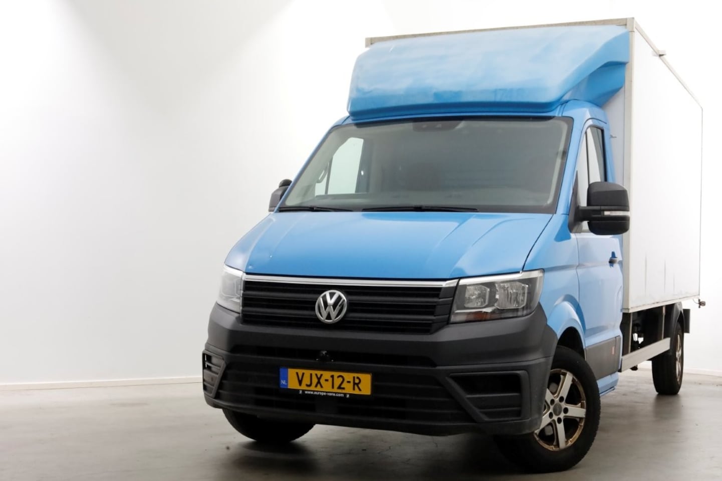 Volkswagen Crafter - 35 2.0 TDI E6 Bakwagen met achterdeuren 2-Persoons 04-2021 - AutoWereld.nl