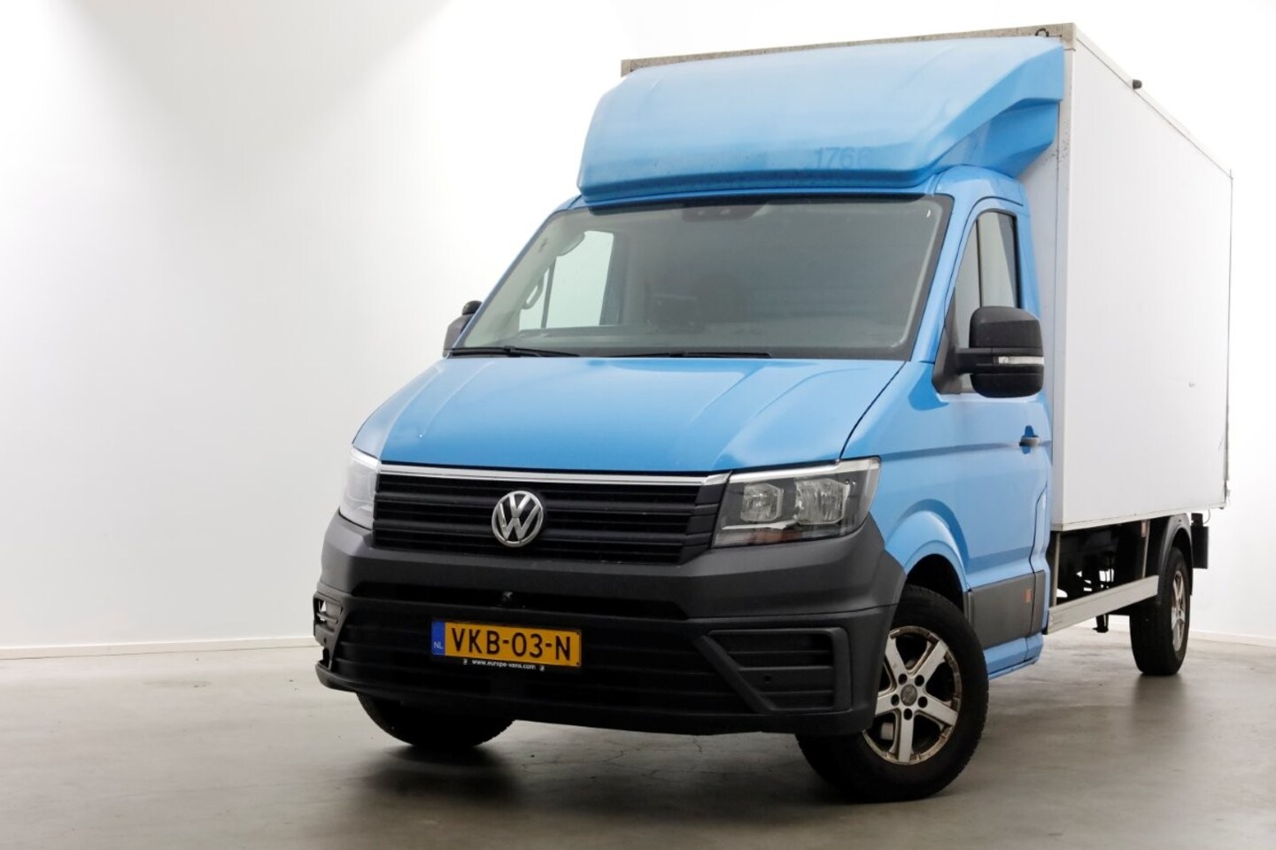 Volkswagen Crafter - 35 2.0 TDI E6 Bakwagen met achterdeuren 2-Persoons 04-2021 - AutoWereld.nl