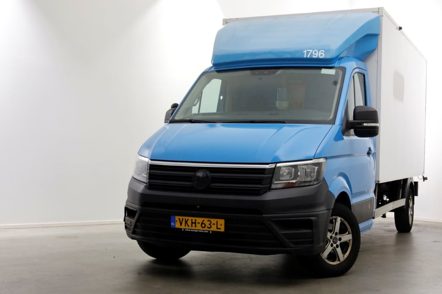 Volkswagen Crafter - 35 2.0 TDI E6 Bakwagen met achterdeuren 2-Persoons 04-2021 - AutoWereld.nl