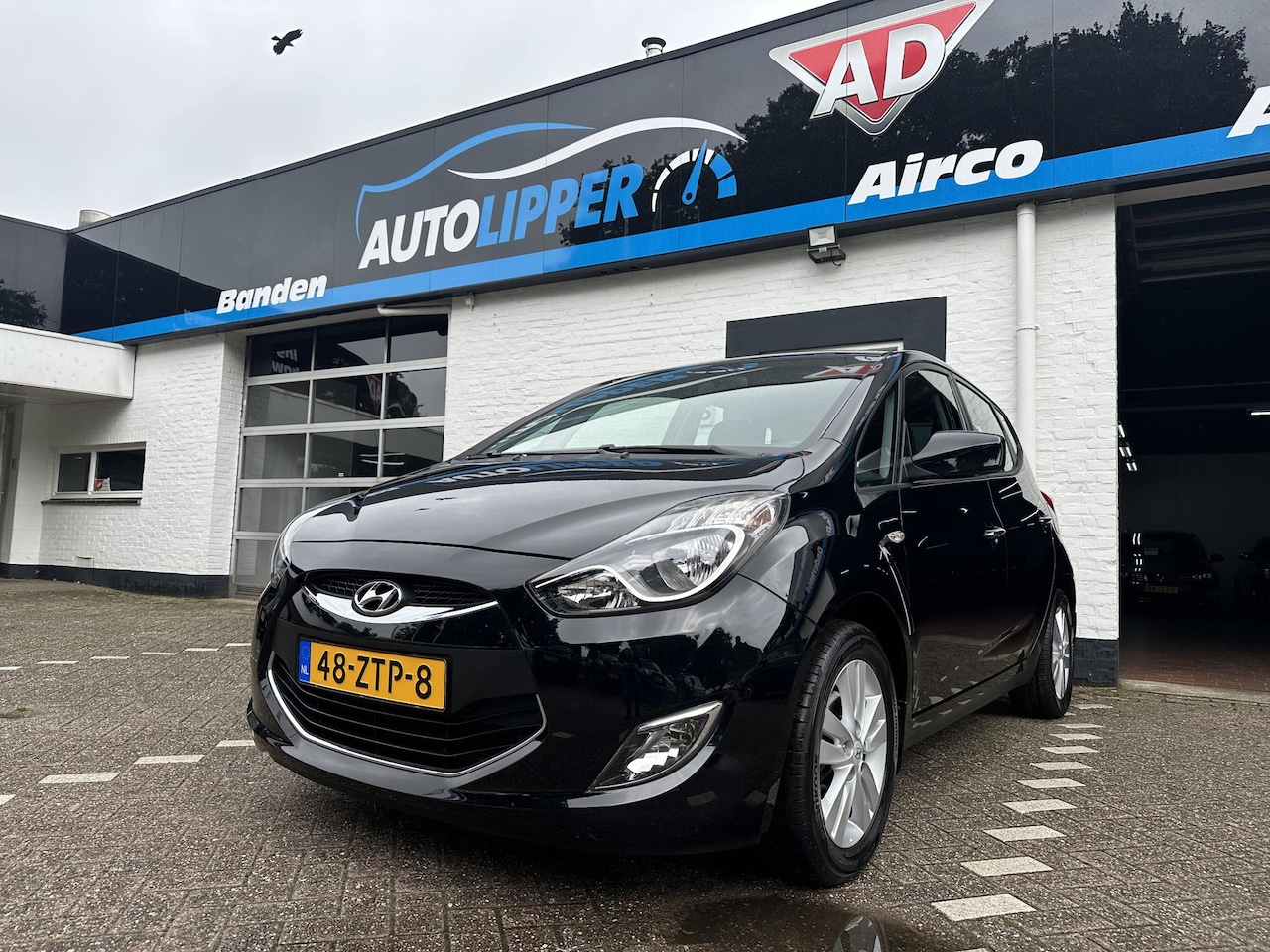 Hyundai ix20 - 1.4i i-Motion /Nieuwe apk bij aflevering/Airco/Lm velgen - AutoWereld.nl