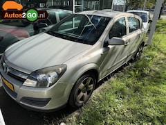Opel Astra - 1.6 Enjoy