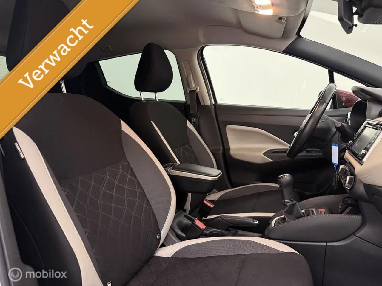 Nissan Micra - 0.9 IG-T N-Connecta *NL, NAVI, CLIMA, RIJKLAARPRIJS!*