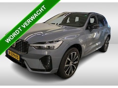Volvo XC60 - 2.0 T6 Plug-in LongRange / AWD Plus Dark / Panoramadak / Pdc+Camera / NL.Auto / Stoel-Stuu
