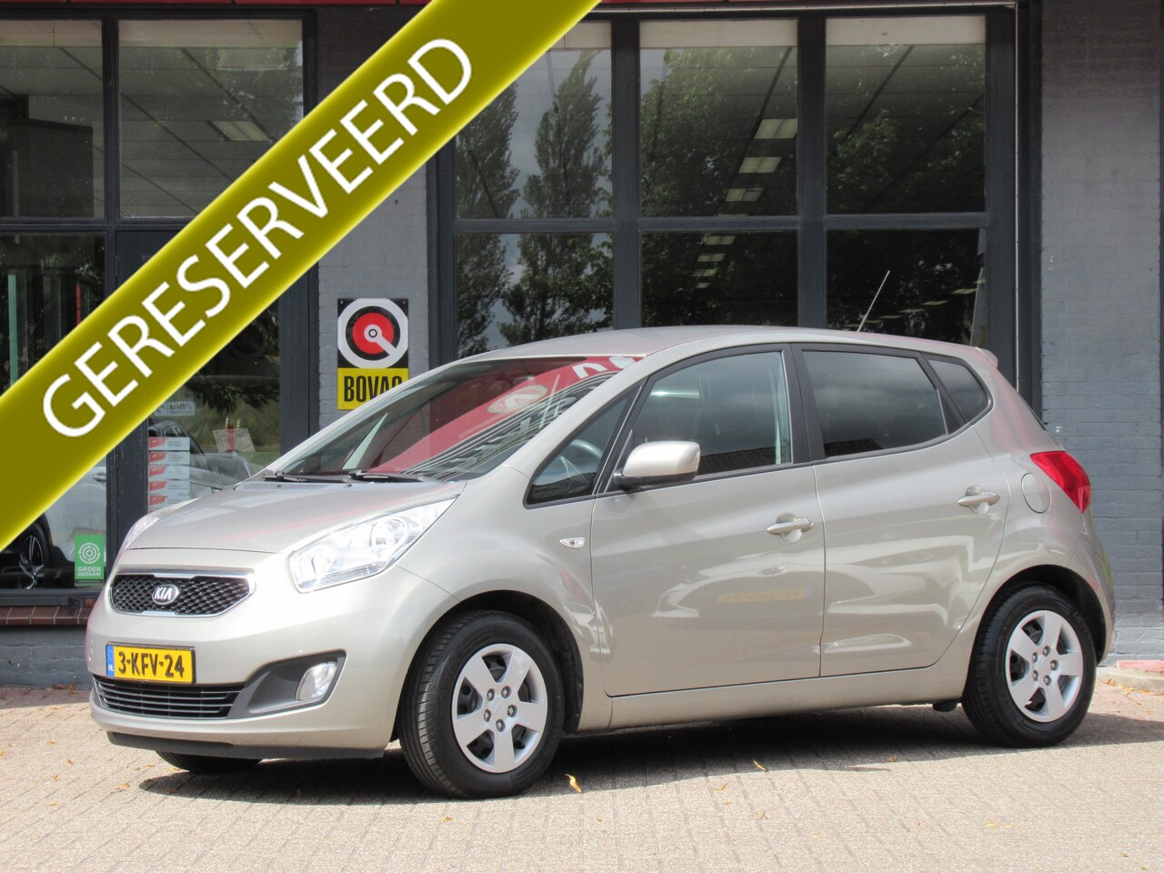 Kia Venga - 1.4 CVVT Plus Pack | Airco | Navigatie | Parkeercamera | Incl. Garantie | Bluetooth | Trek - AutoWereld.nl