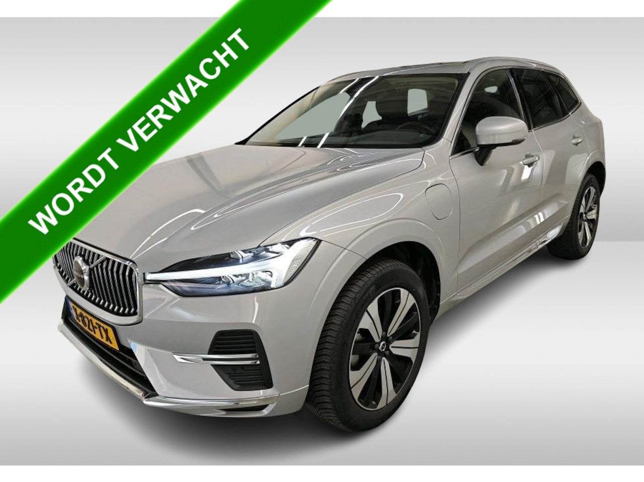 Volvo XC60 - 2.0 T6 Plug-in LongRange / AWD Plus Bright / Trekhaak / Panoramadak / Pdc+Camera / NL.Auto - AutoWereld.nl