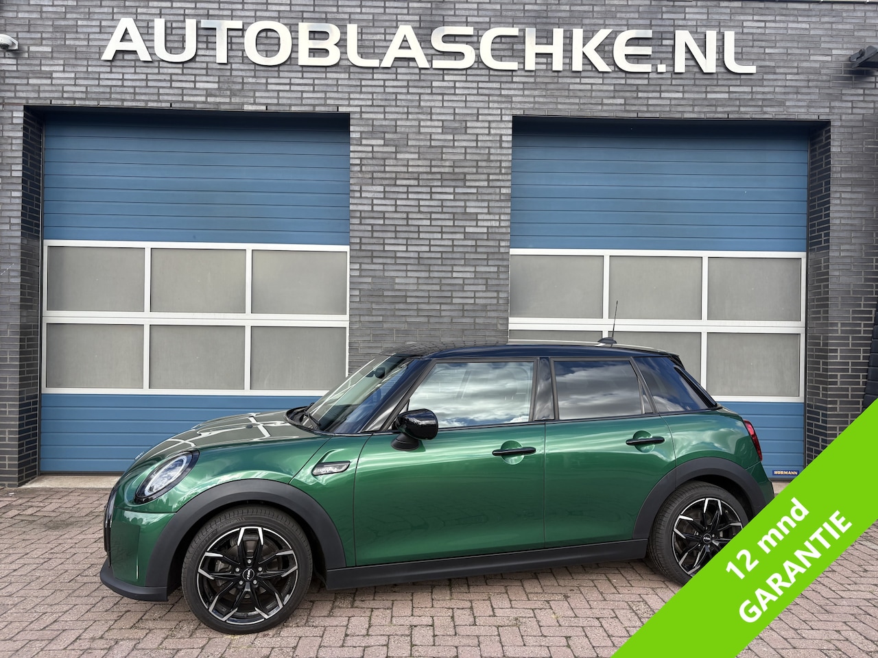 MINI Cooper - Mini 1.5 Camden Edition, navi, cruise/climate - AutoWereld.nl