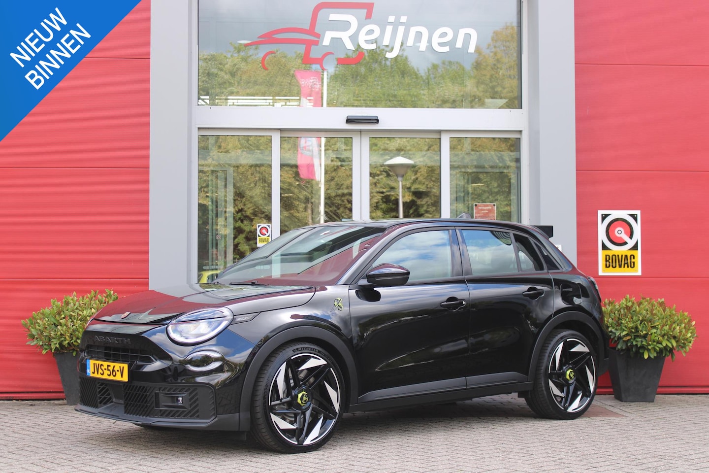 Fiat 600e - Abarth Turismo 240PK 54 kWh | SABELT SPORT STOELEN | 20" LICHTMETALEN VELGEN ABARTH DESIGN - AutoWereld.nl