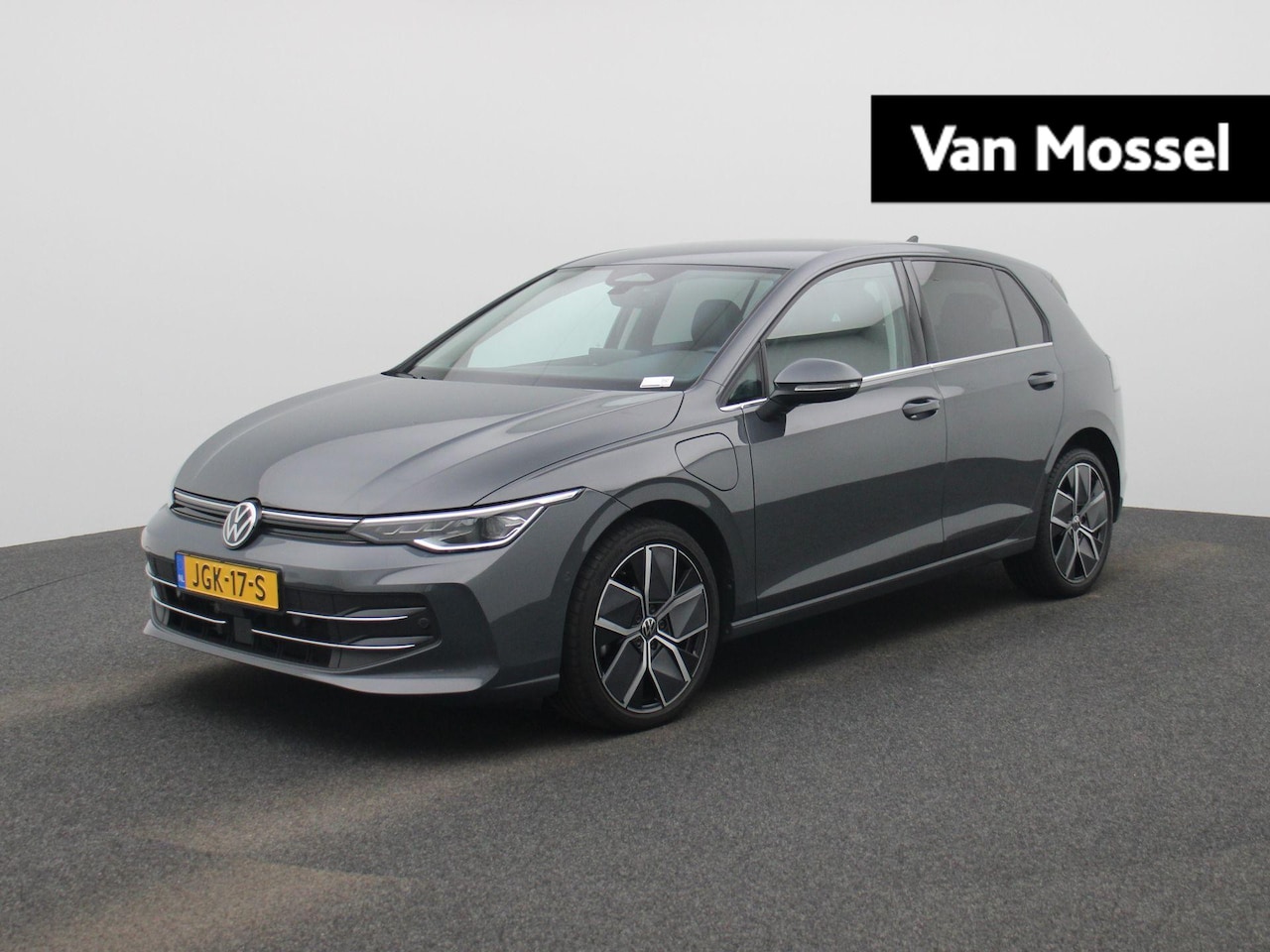 Volkswagen Golf - 1.5 eHybrid Style Edition 204 PK| Origineel Nederlands | 1e Eigenaar | Navigatie | Stoelve - AutoWereld.nl